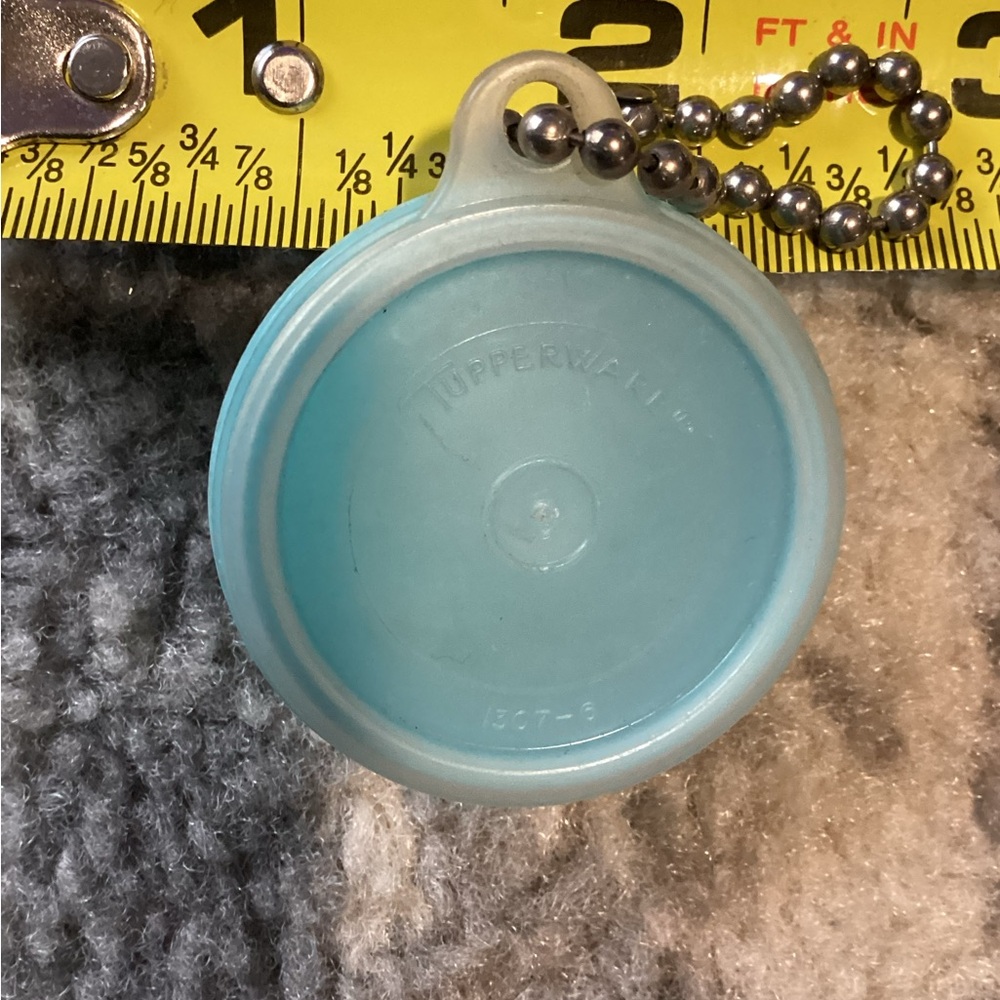 Vintage Tupperware Keychain Light Blue Bowl with Lid - Picture 3 of 3